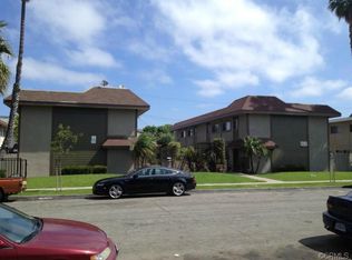 862 868 Center St, Costa Mesa, CA 92627