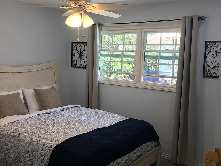 378 Hilltop Dr — Photo 13