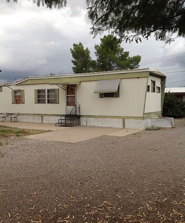 1st image of 1526 W Delano Dr
