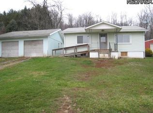 43744 Sherwood Rd, Wellsville, OH 43968