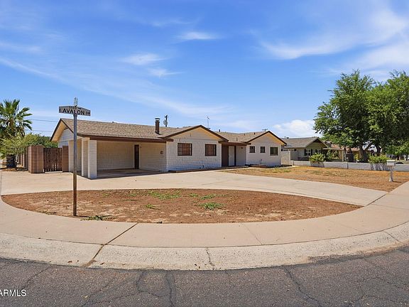 4th image of 5517 E AVALON Drive