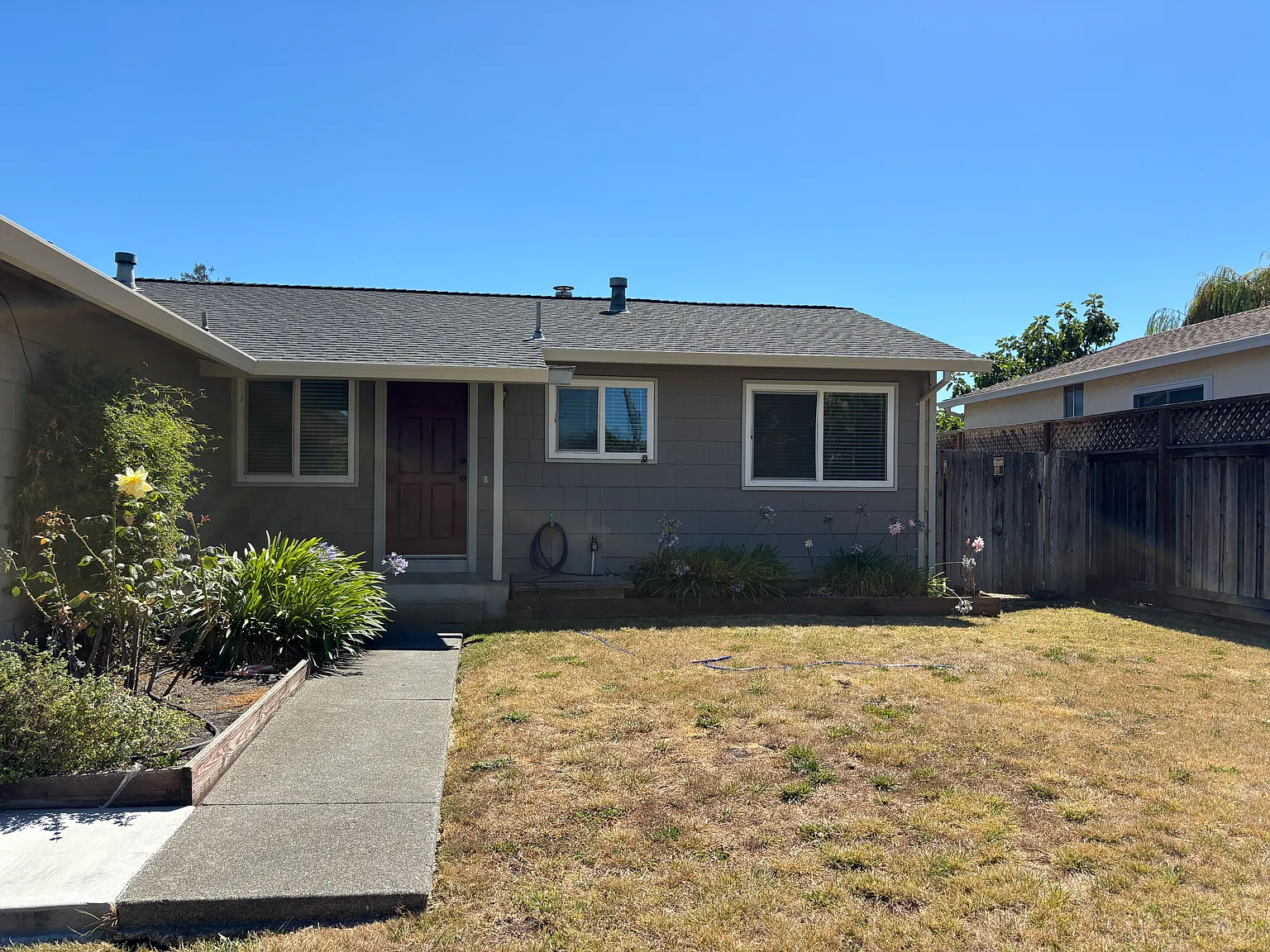 4 bed, 1152 sqft, $3,800 — Photo 3