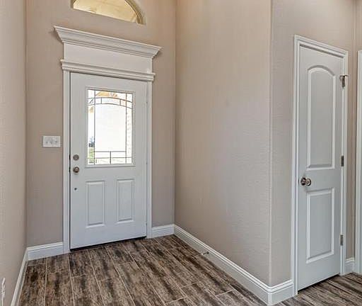 4th image of 109 Sydney Ln