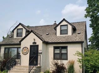 425 3rd St NE, Osseo, MN 55369