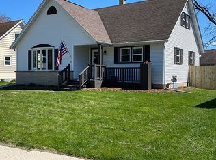 241 Clinton St, Kewaskum, WI 53040