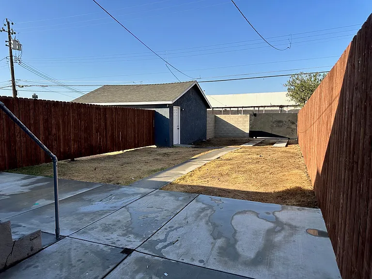 3136 Monterey St — Photo 17