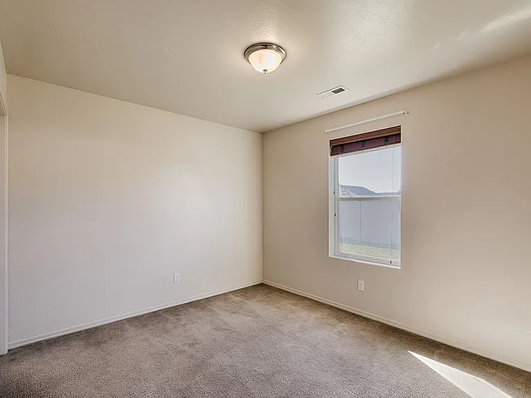 1052 N Star Bright Ln — Photo 2
