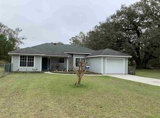 29 Benton Rd, Crawfordville, FL 32327