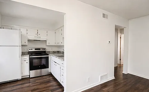 4680 Harrison St #4 Photo 1