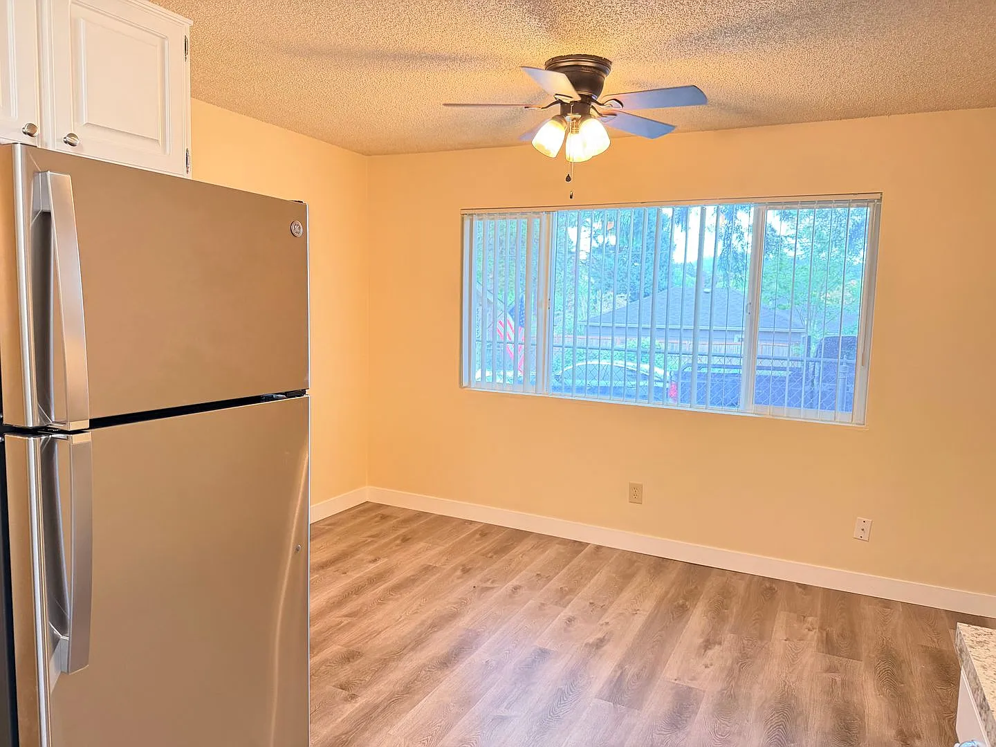 Village Square Apartments — Photo 4