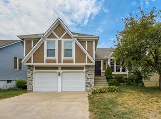 4740 Chouteau St, Shawnee, KS 66226