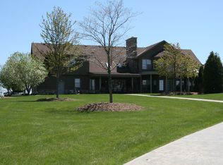 20220 Washington Ave, Union Grove, WI 53182