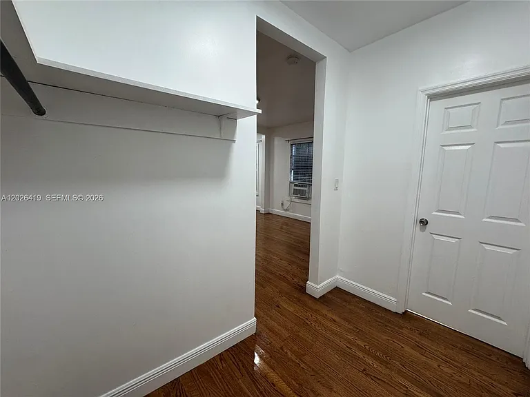 177 NE 50th St #4 — Photo 8