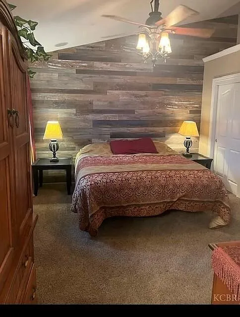 4 bed, 1887 sqft, $3,000 — Photo 2