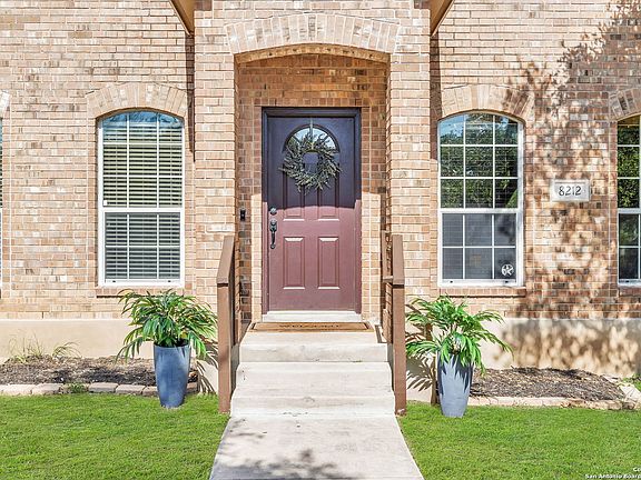 5th image of 8212 OLDE VILLAGE DR