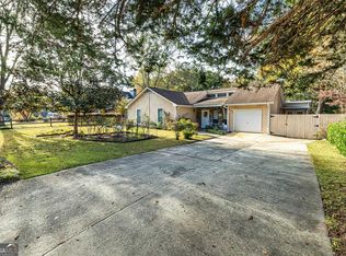 102 Nettlecure Ct, Peachtree City, GA 30269