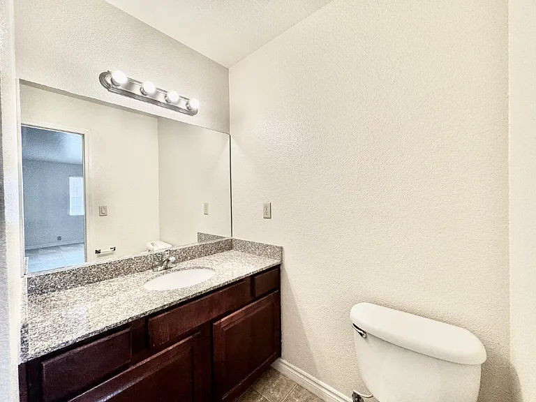 5281 River Glen Dr #222 — Photo 7