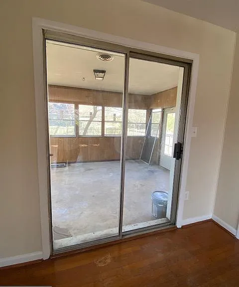 6226 Townsend Dr — Photo 15