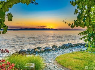 26415 7th Ave S, Des Moines, WA 98198