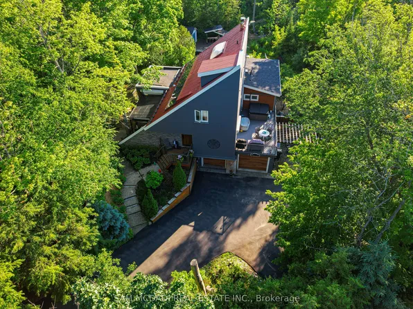 2814 Forks Of The Credit Rd, Caledon, ON L7K 2H5