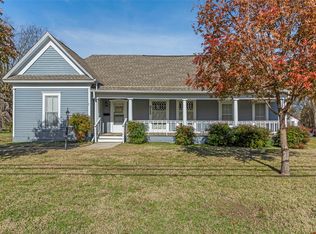 311 Summit St, Farmersville, TX 75442