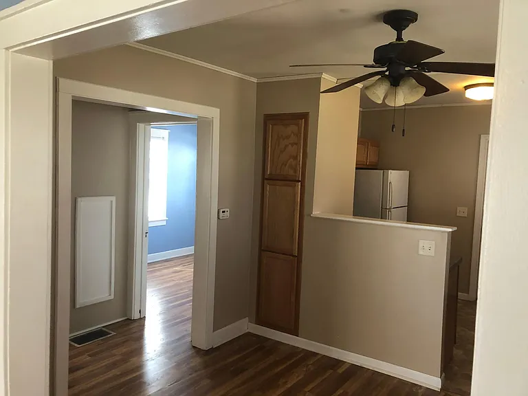 711 Prospect St — Photo 10