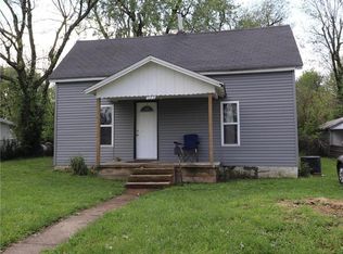 522 W Hayes St, Lebanon, MO 65536