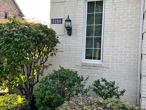 3rd image of 3299 Excalibur Ave