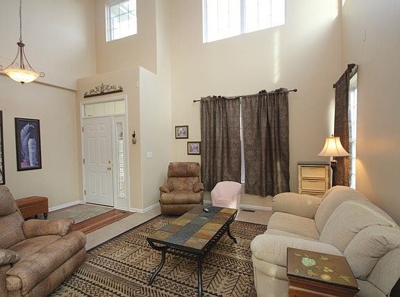 2nd image of 1414 Sweetbay Ln