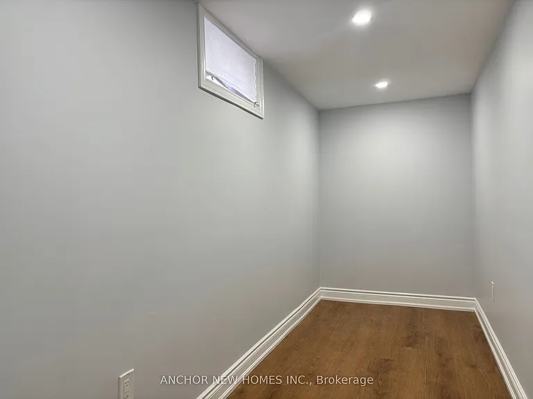 24 Fletcher Pl — Photo 3