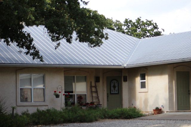 1st image of 2337 Goehmann Ln