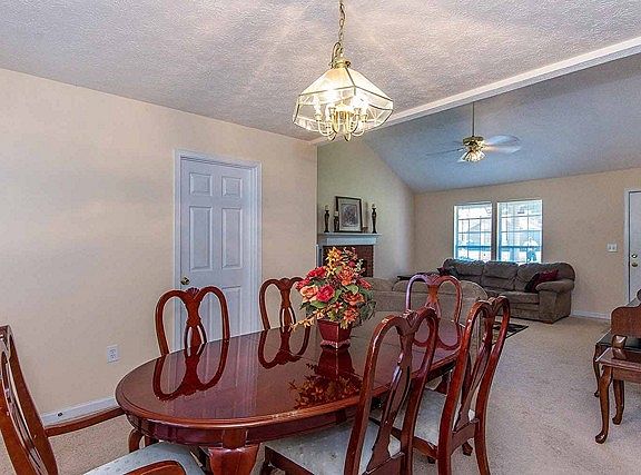 5th image of 6831 Eastern Oaks Ct