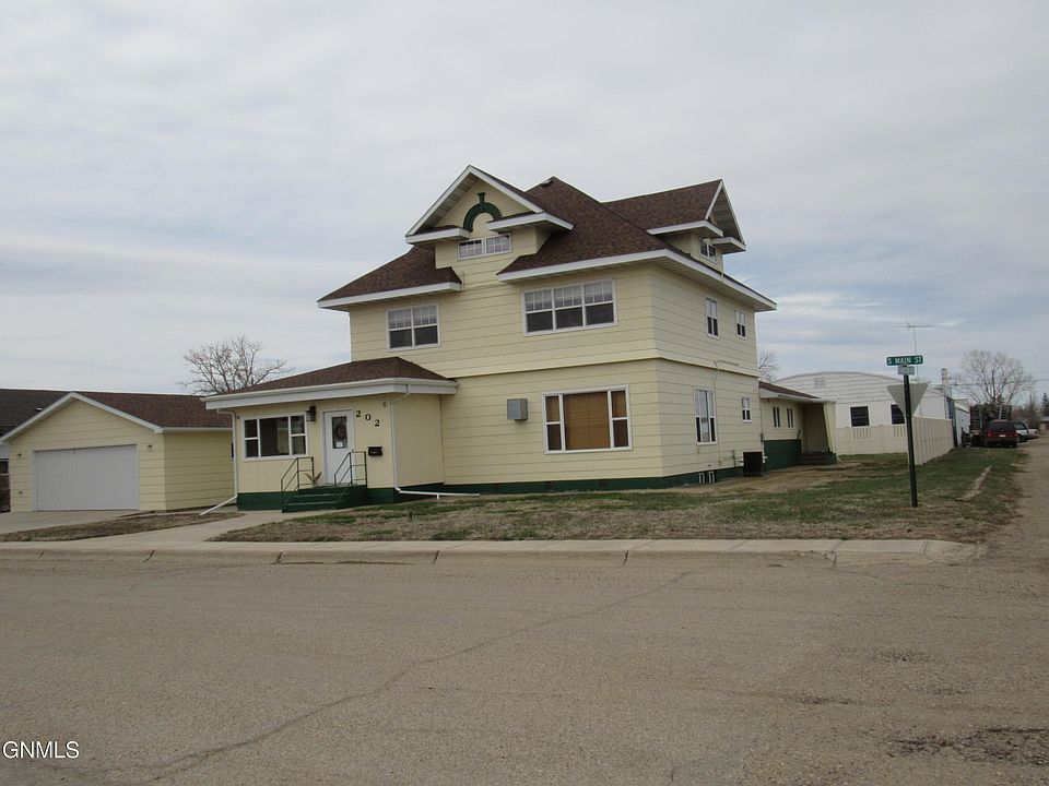 202 S Main St, Plentywood, MT 59254 Zillow