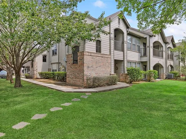 350 Emerald Forest Blvd APT 8103, Covington, LA 70433