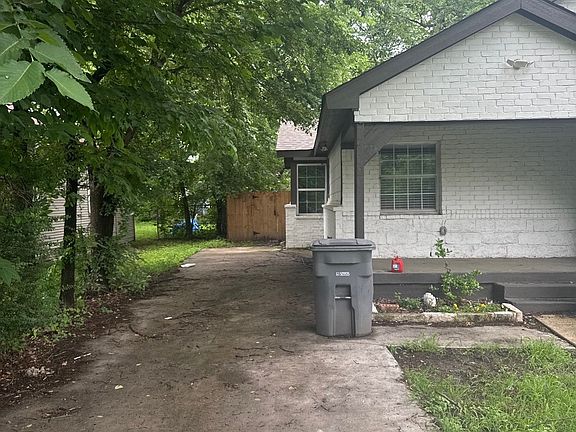 3rd image of 2526 Exline St