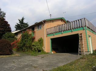 236 Holly Ln, Cosmopolis, WA 98537