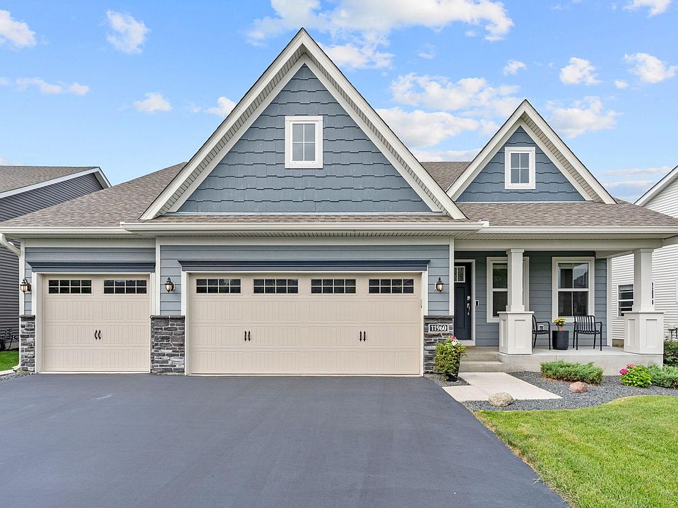 1st image of 11960 Pineridge Way N