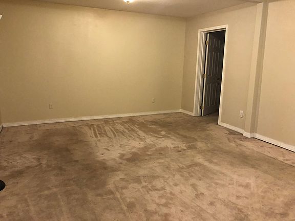 Huge bedroom with walk in closet