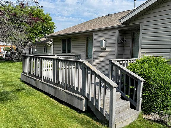 5th image of 4202 Greenbriar Dr