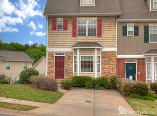 221 Derby Ct, Acworth, GA 30102