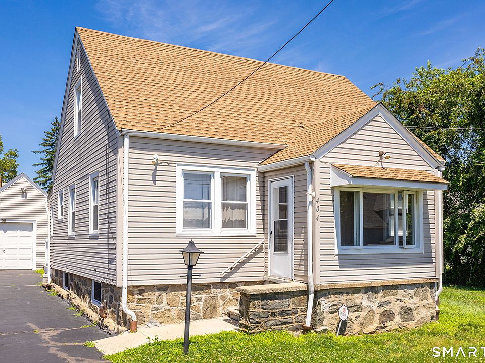 1st image of 404 Soundview Avenue