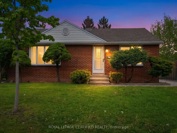2485 Dominion Blvd, Windsor, ON N9E 2M5