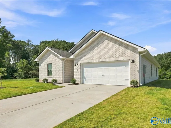 120 Southern Trl, Huntsville, AL 35811