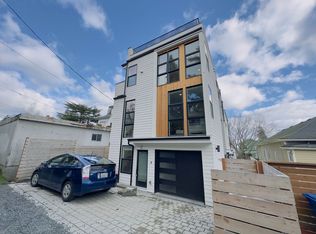 617 23rd Ave E #C, Seattle, WA 98112