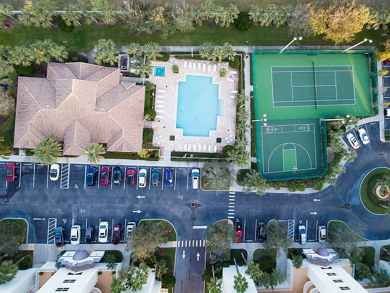 7128 Marbella Ct #204 — Photo 22