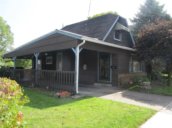 448 N Broad St, Grove City, PA 16127