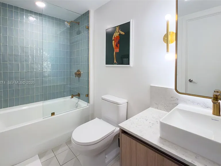 159 NE 6th St #4101 — Photo 35