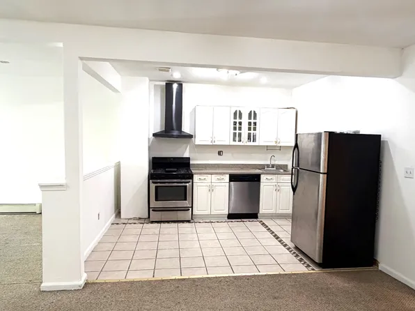 90 Stanhope Street image 1 of 26