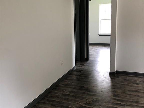 4th image of 6716 Cathcart Dr