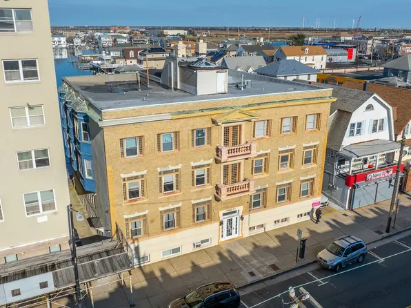 3809 Ventnor Ave #6, Atlantic City, NJ 08401